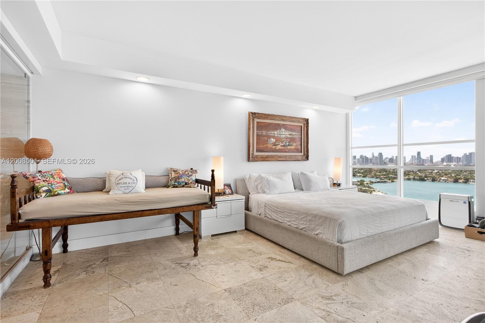 1900 Sunset Harbour Dr, Miami Beach FL 33139 — 74