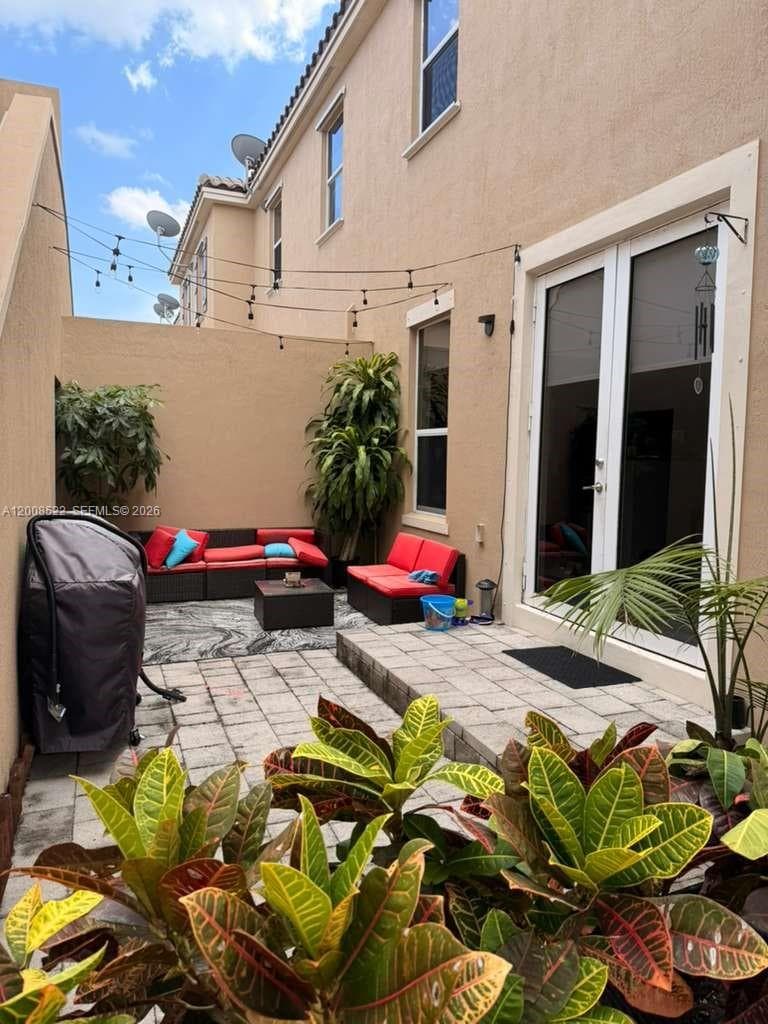9401 SW 172nd Ave # 9401, Miami FL 33196 — 40