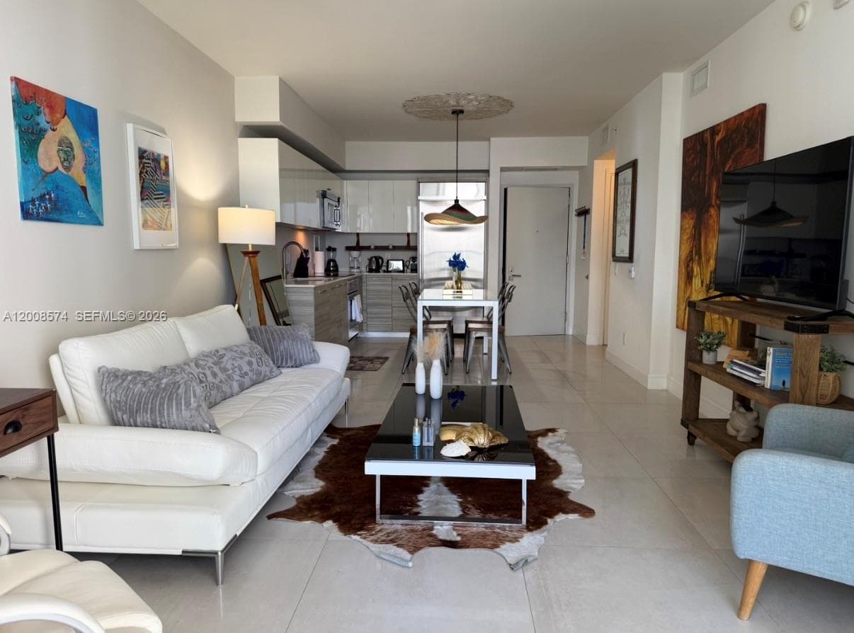 1300 Brickell Bay Dr # 807, Miami FL 33131 — 4