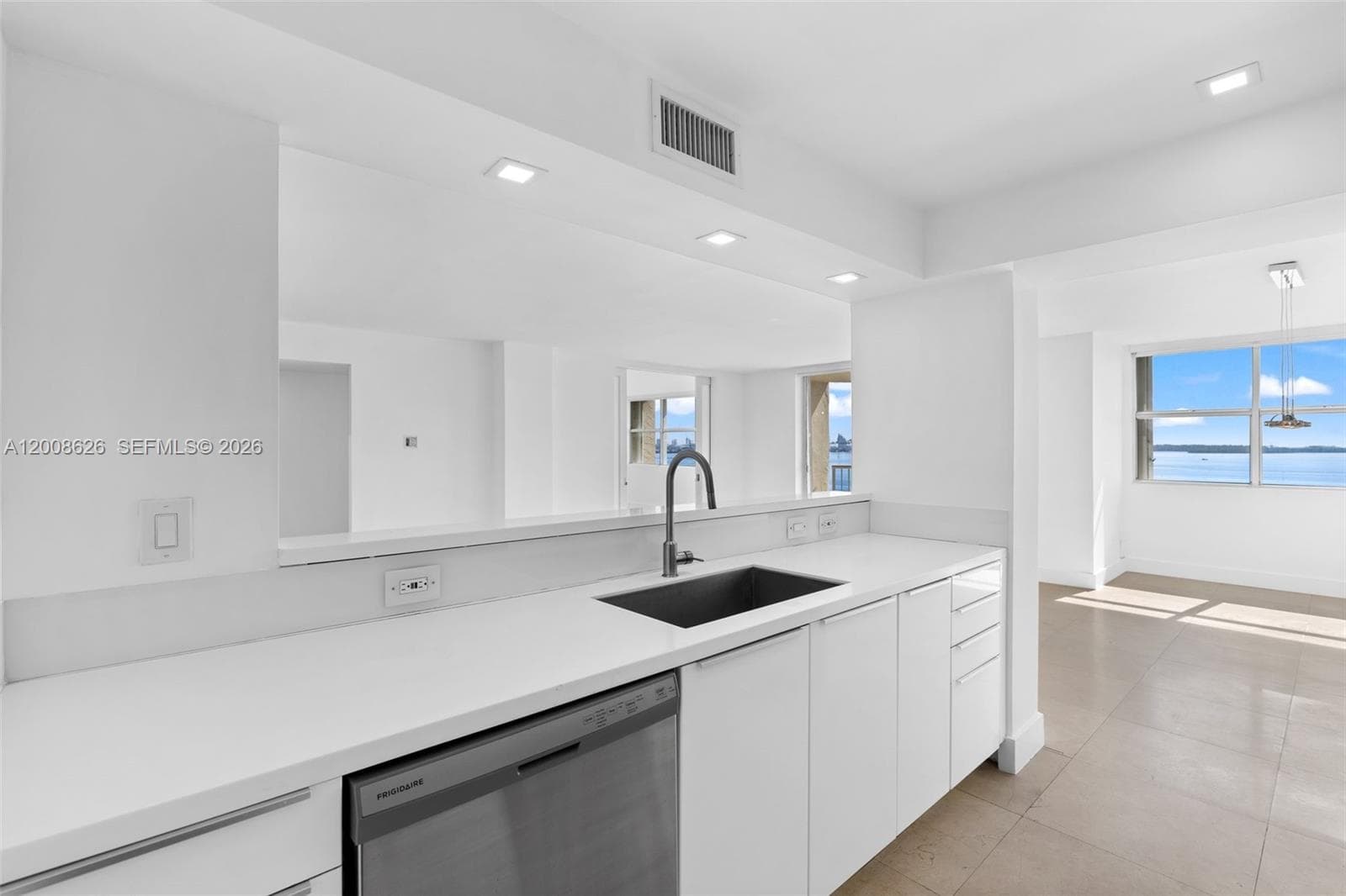 1420 Brickell Bay Dr # 1001A, Miami FL 33131 — 16
