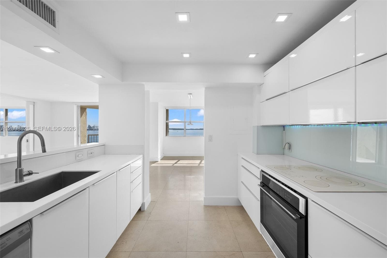 1420 Brickell Bay Dr # 1001A, Miami FL 33131 — 18