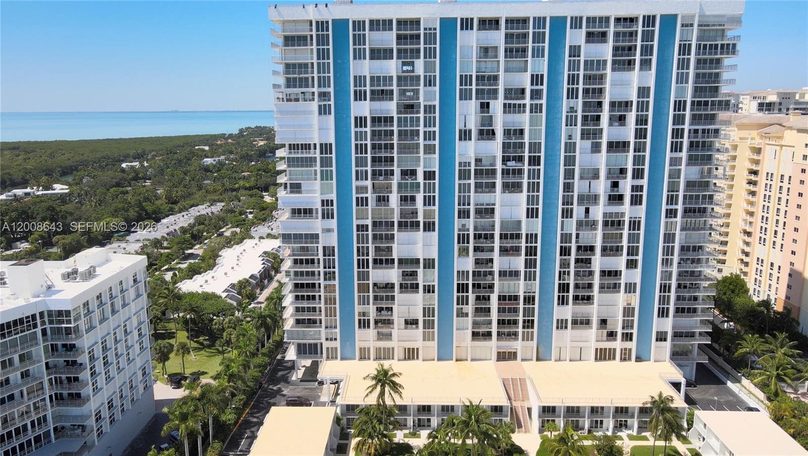 881 Ocean Dr, Key Biscayne FL 33149 — 18