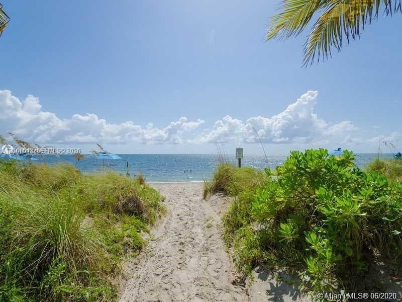 881 Ocean Dr, Key Biscayne FL 33149 — 15