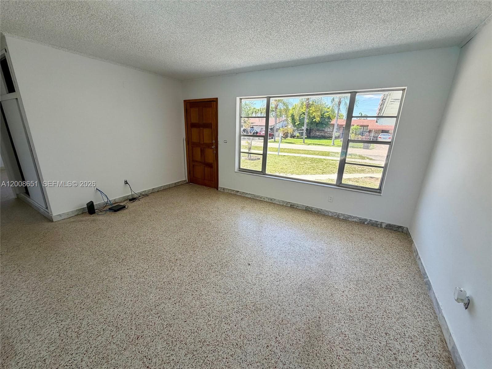 5373 W 10th Ct, Hialeah FL 33012 — 8