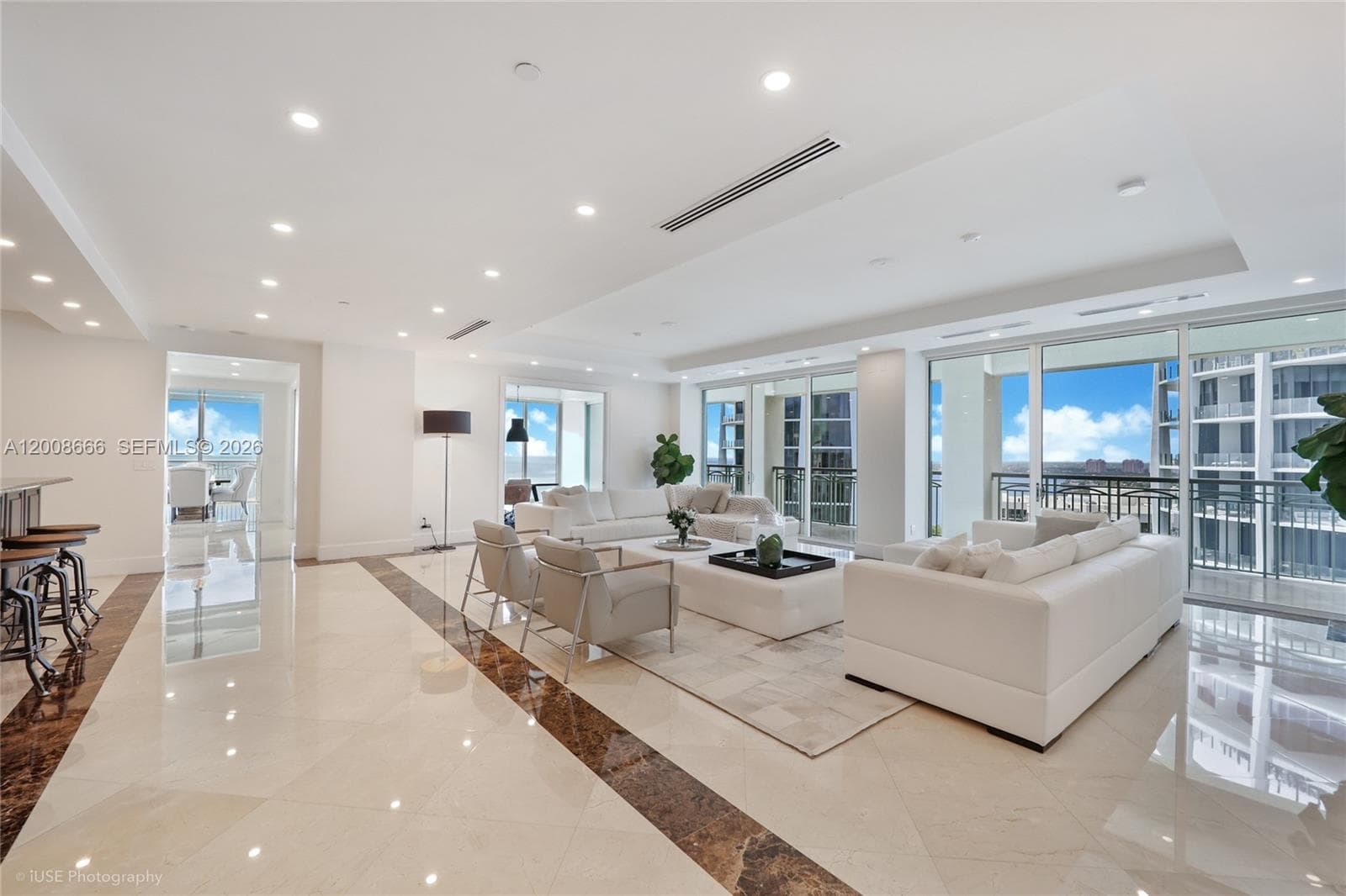 3400 SW 27th Ave # 2202, Miami FL 33133 — 3