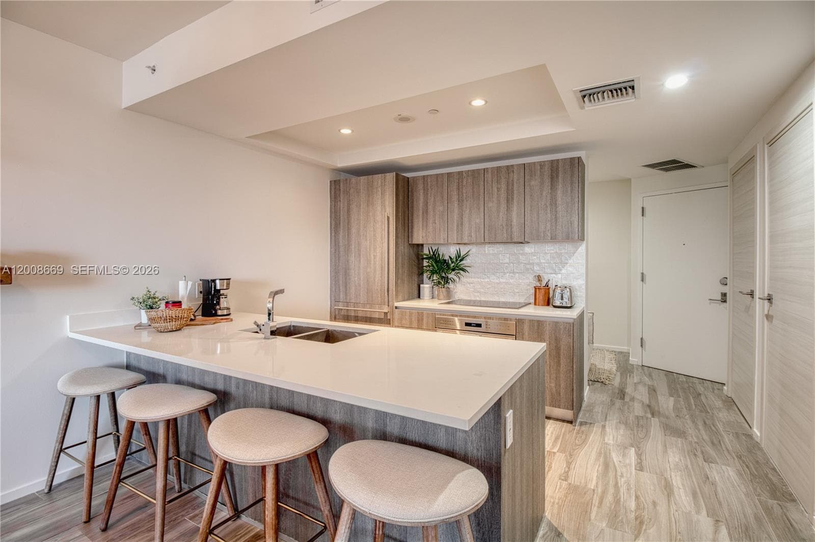801 S Miami Ave # 3808, Miami FL 33130 — 2