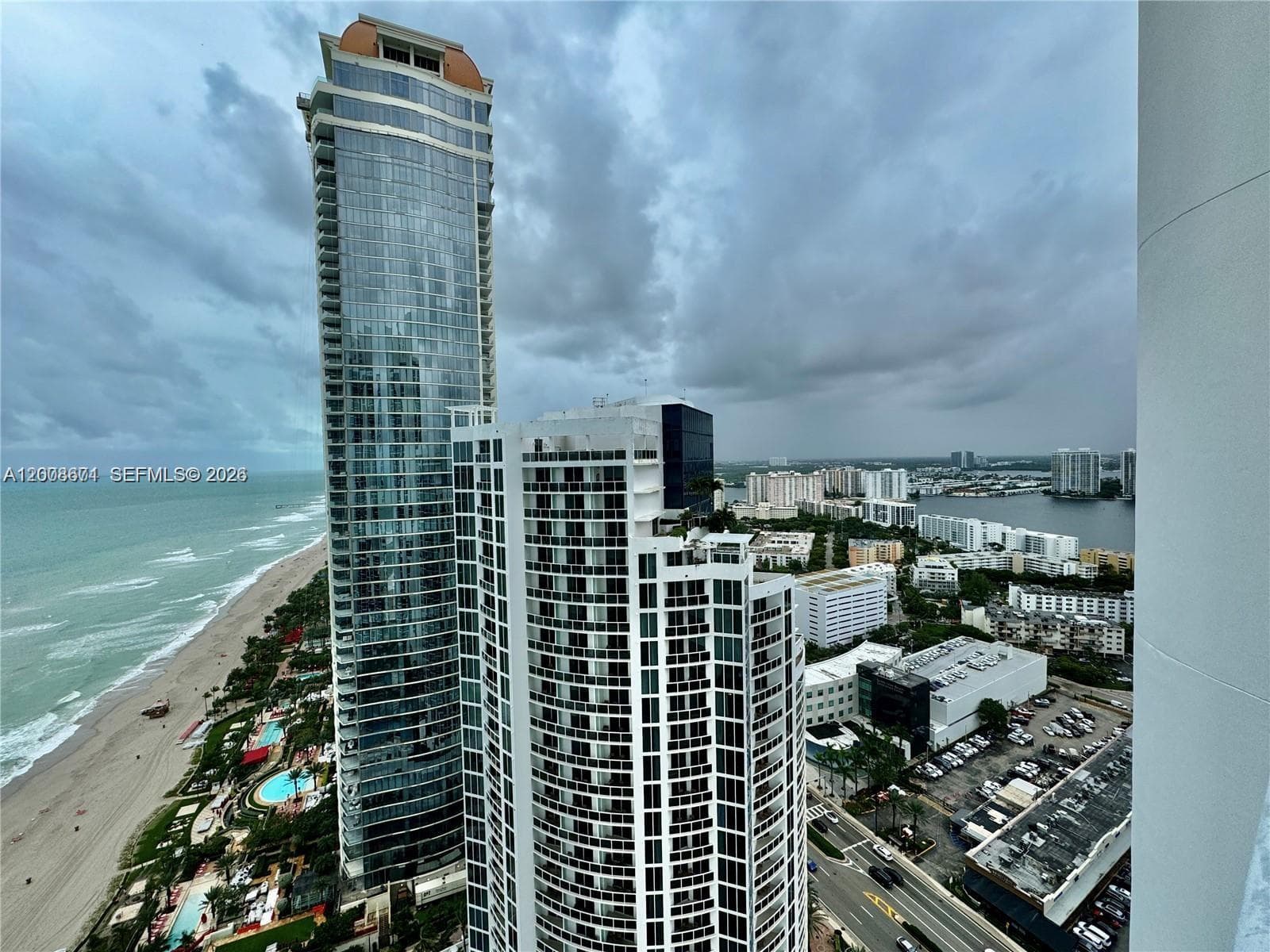 18101 Collins Ave # 4302, Sunny Isles Beach FL 33160 — 31