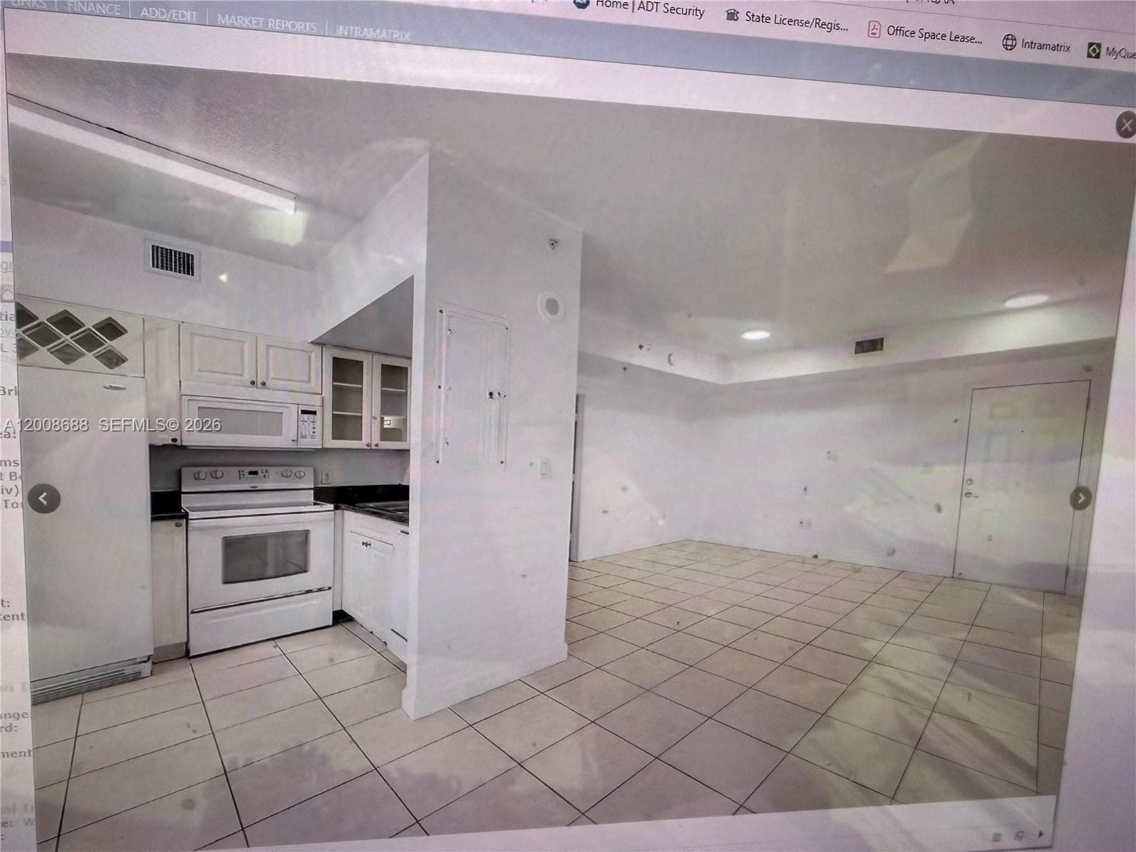 1  GLENN ROYAL PARKWAY # 1405, Miami FL 33125 — 4