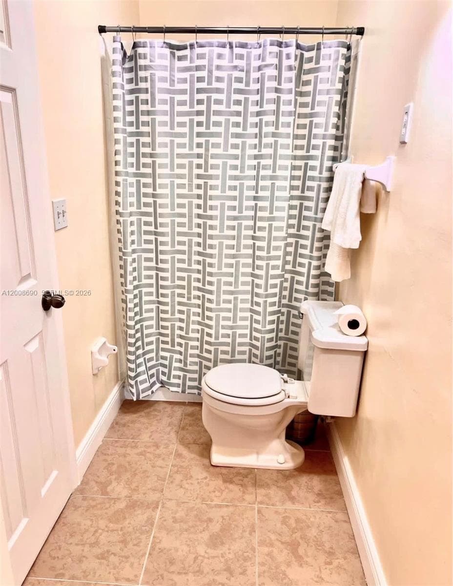 Westwood Ests Sec 2 2nd A, Miami, FL — 9