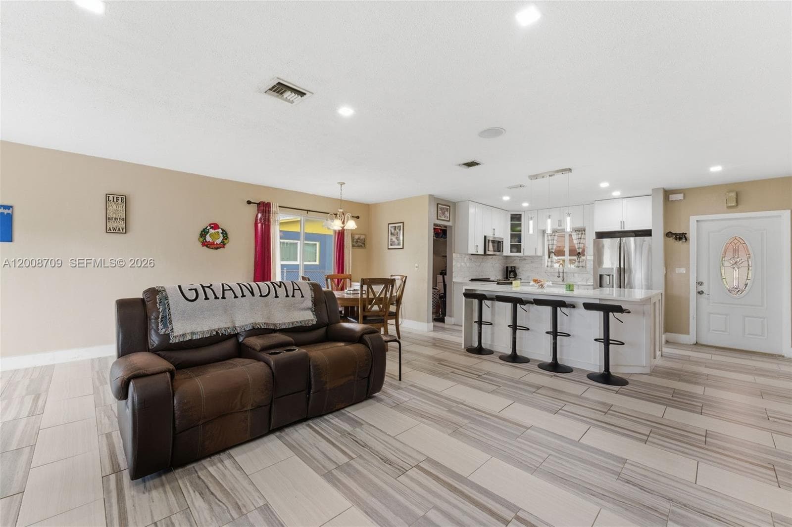 1440 NW 179th Ter, Miami Gardens FL 33169 — 5
