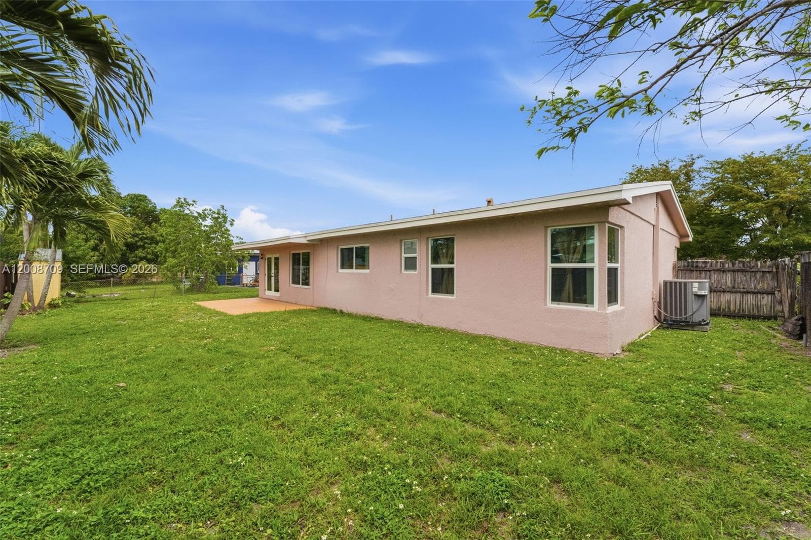 1440 NW 179th Ter, Miami Gardens FL 33169 — 25
