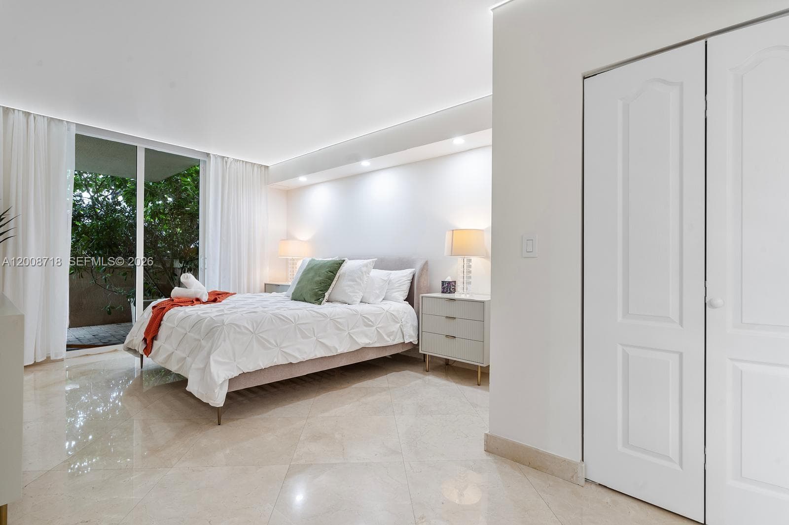 17555 Atlantic Blvd # 508, Sunny Isles Beach FL 33160 — 2