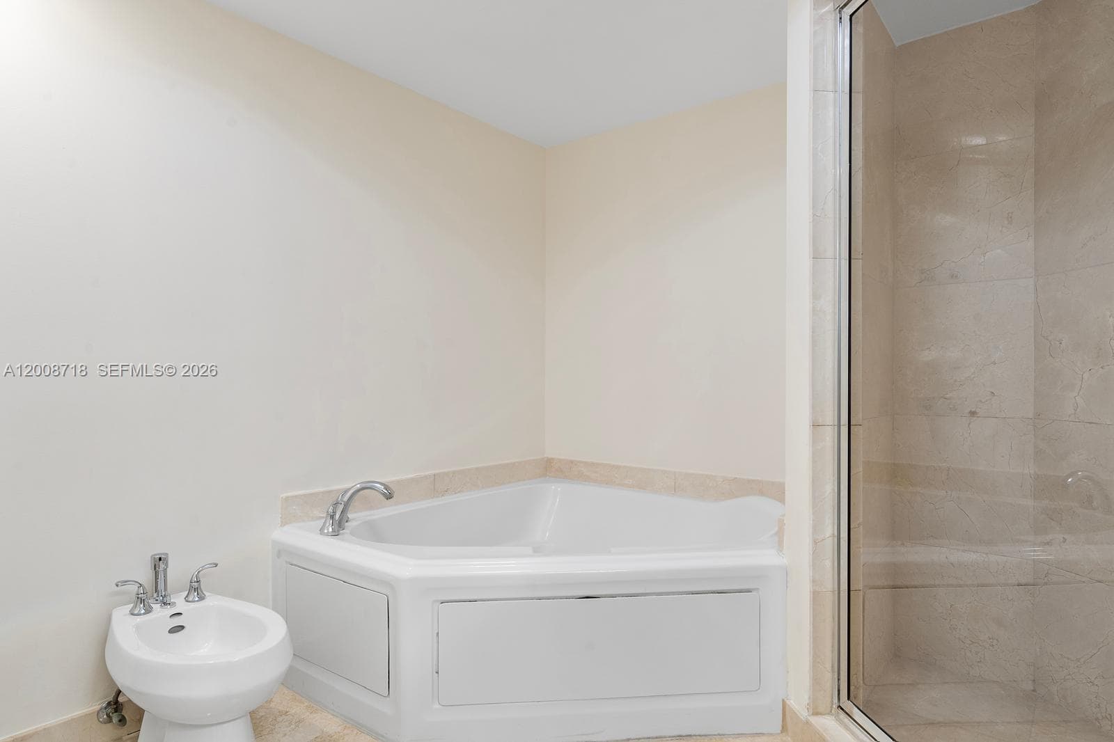 17555 Atlantic Blvd # 508, Sunny Isles Beach FL 33160 — 47