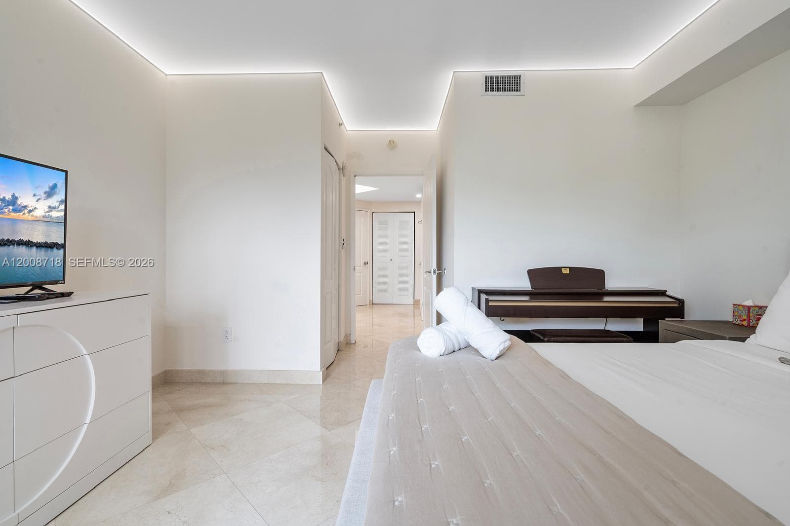 17555 Atlantic Blvd # 508, Sunny Isles Beach FL 33160 — 40