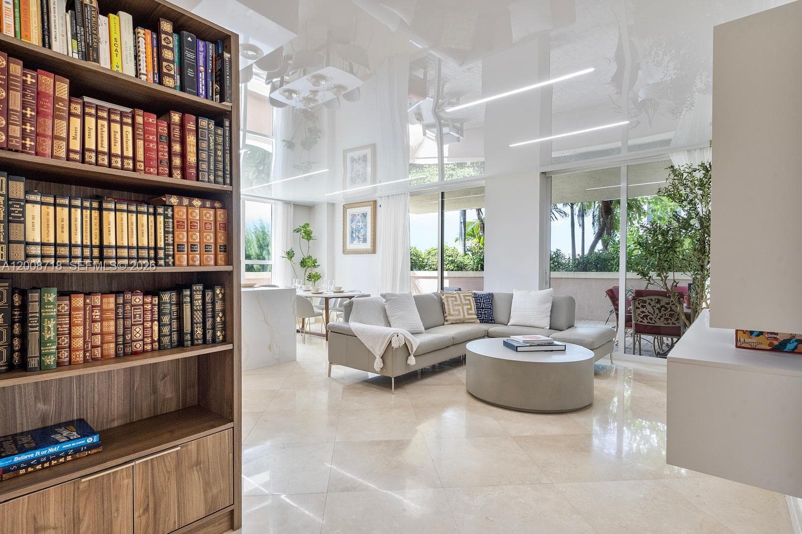 17555 Atlantic Blvd # 508, Sunny Isles Beach FL 33160 — 21