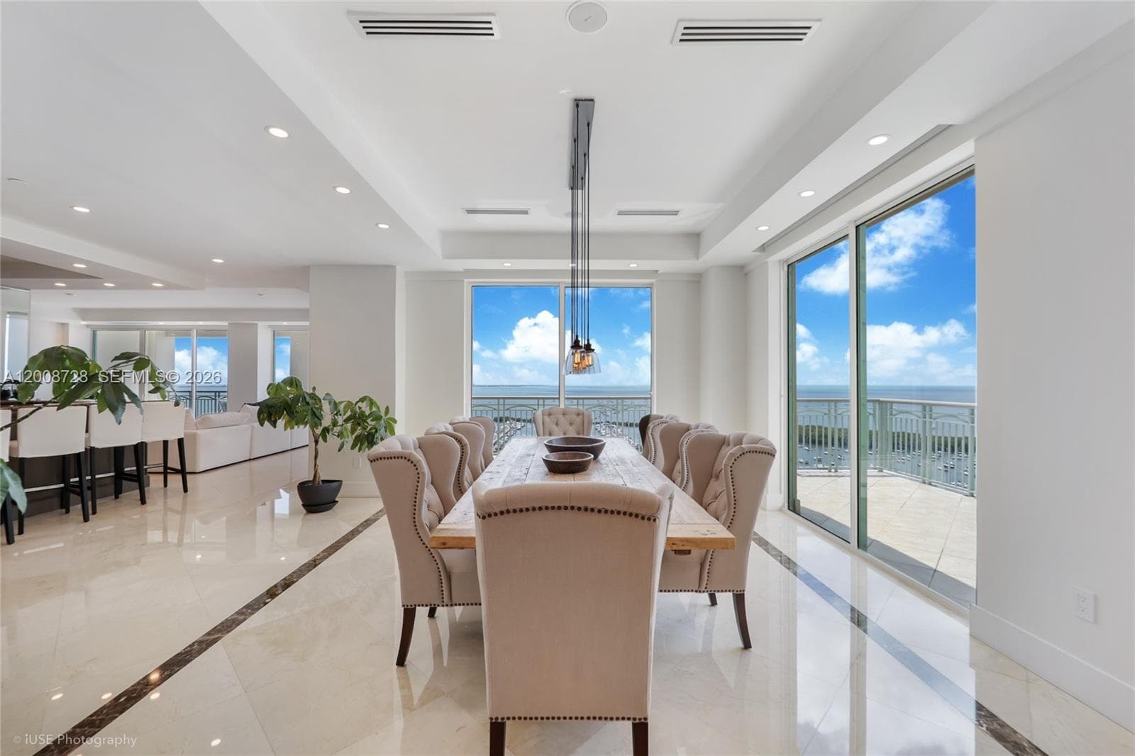 3400 SW 27th Ave # 2202, Miami FL 33133 — 5