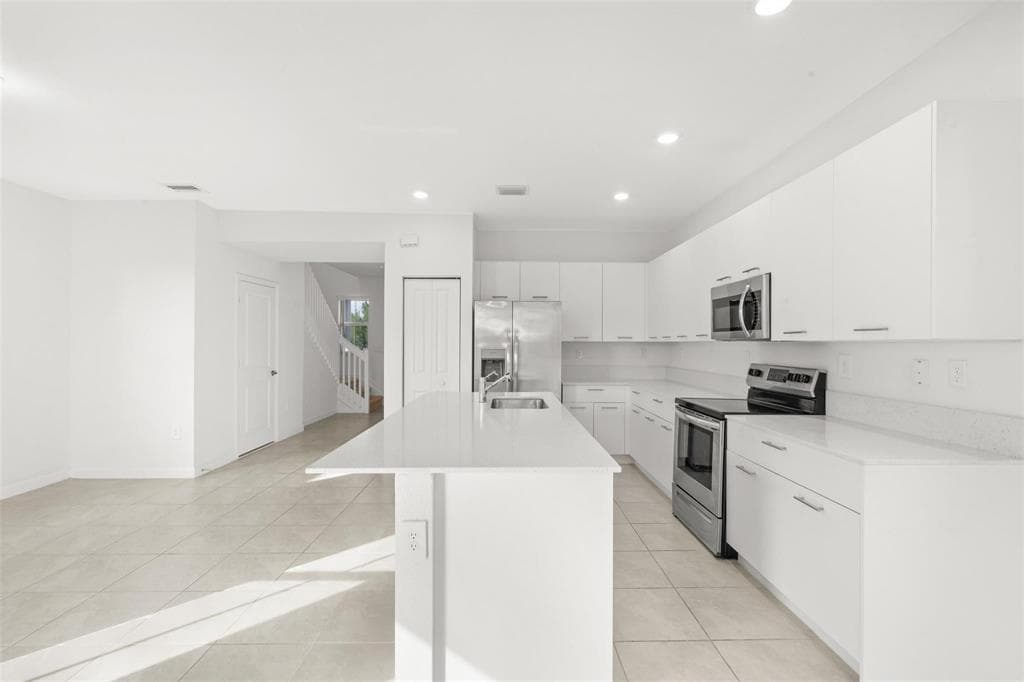 2441 NW 131st Circle # 2441, Miami FL 33167 — 7