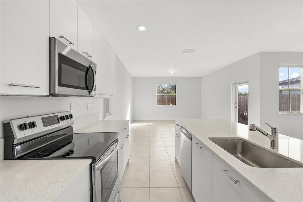 2441 NW 131st Circle # 2441, Miami FL 33167 — 8