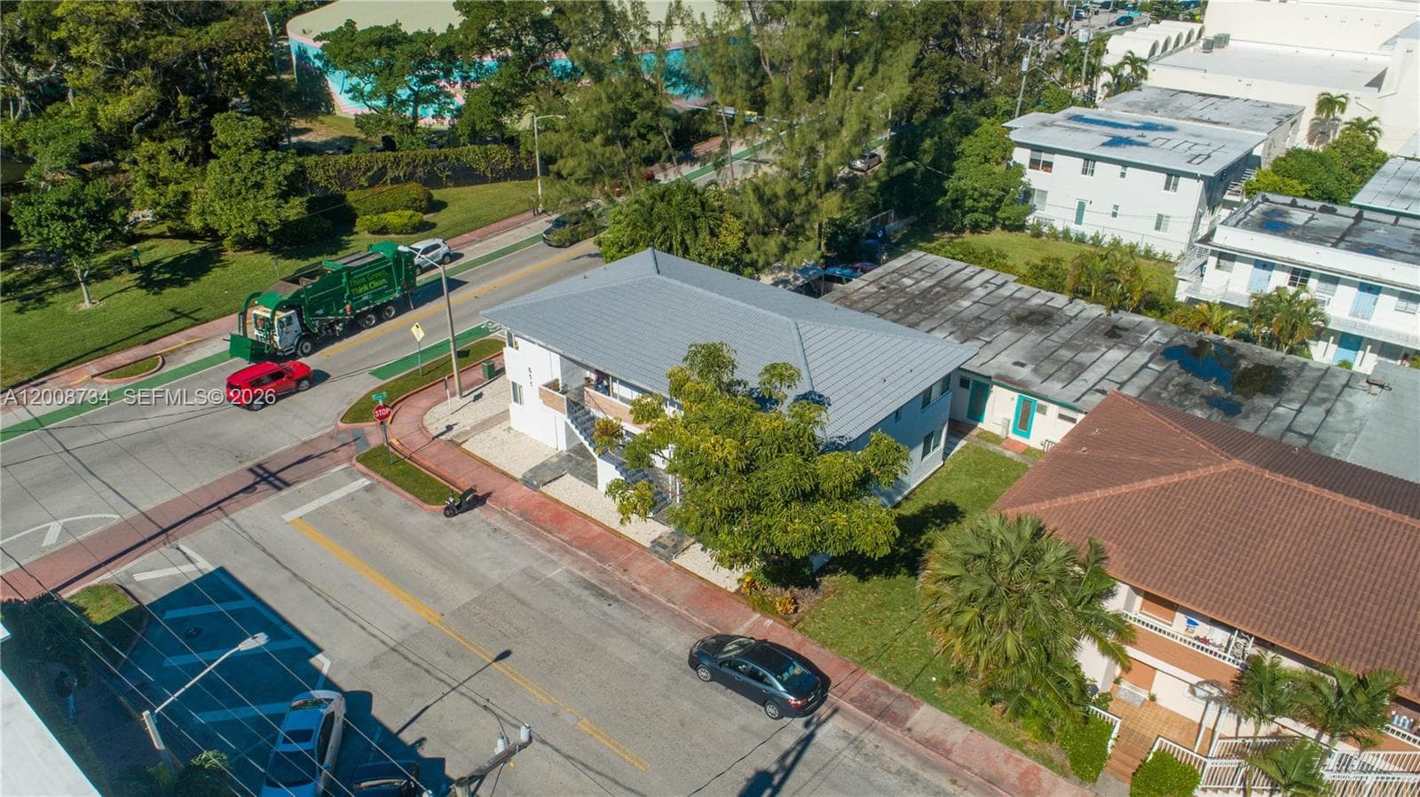 611 74th St, Miami Beach FL 33141 — 12