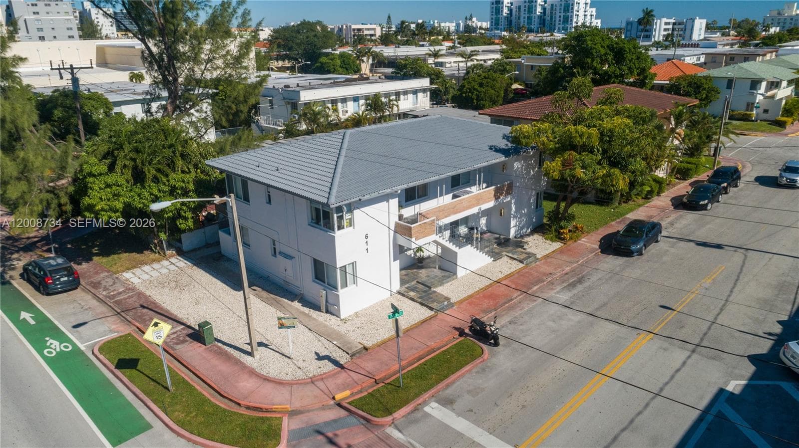 611 74th St, Miami Beach FL 33141 — 4