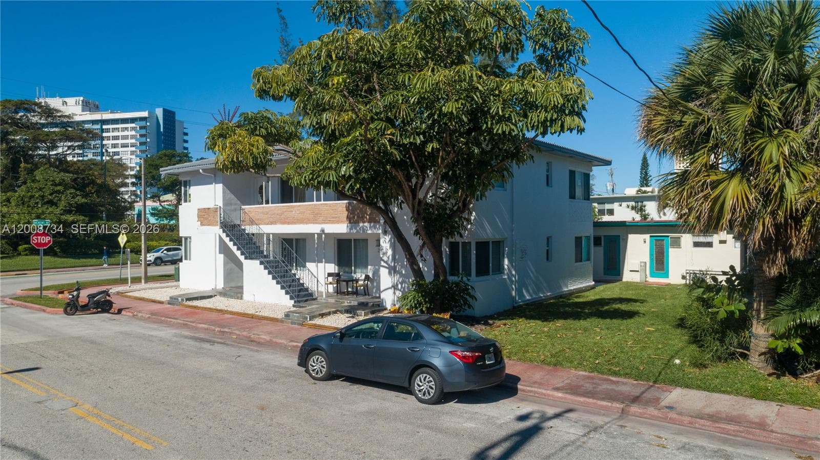611 74th St, Miami Beach FL 33141 — 8