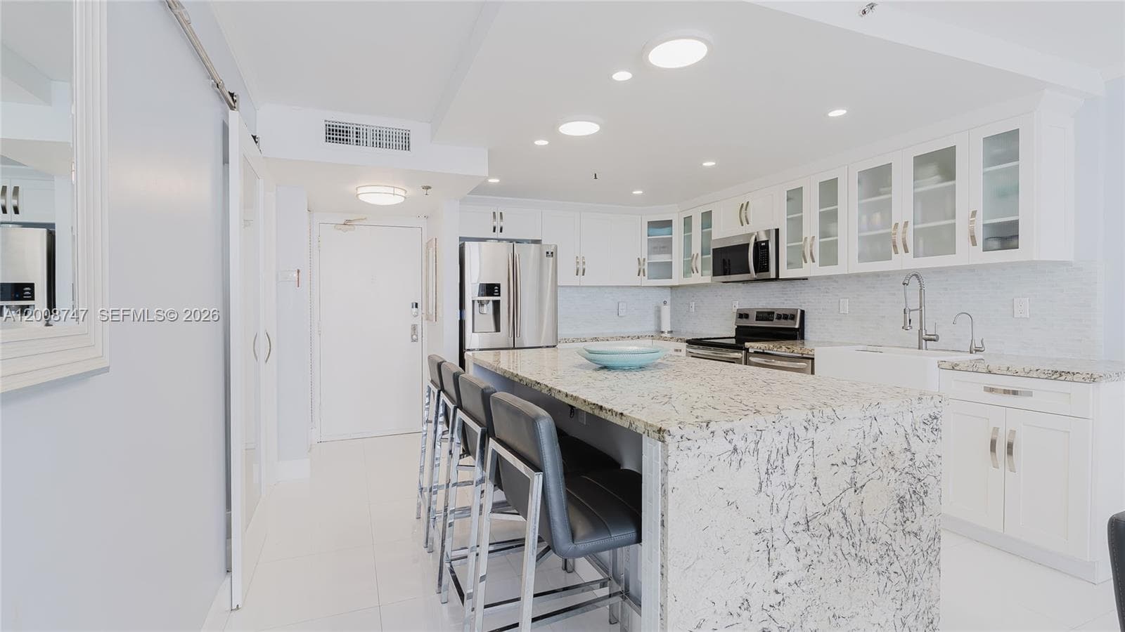 2625 Collins Ave # 803, Miami Beach FL 33140 — 57