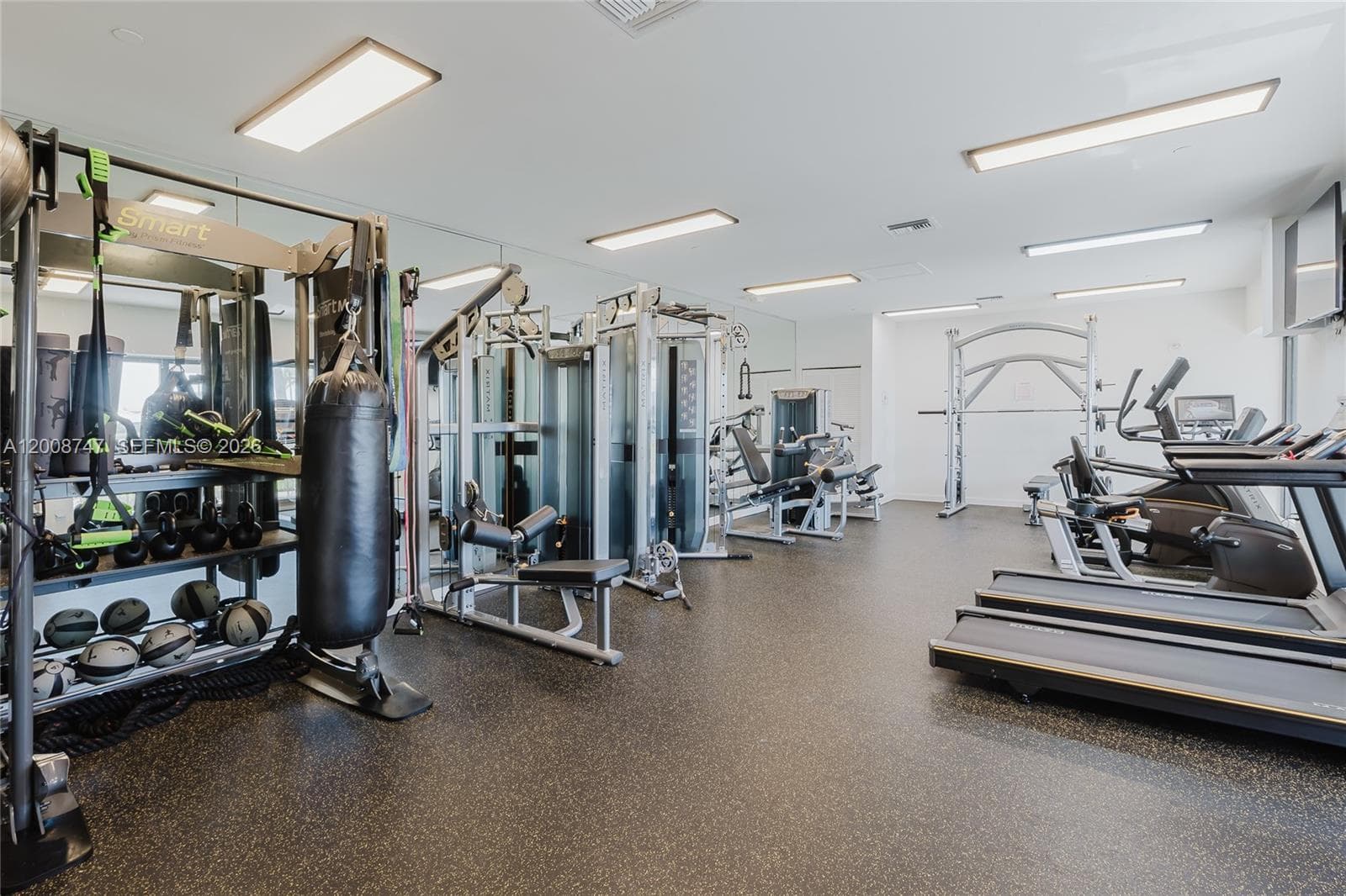 2625 Collins Ave # 803, Miami Beach FL 33140 — 15