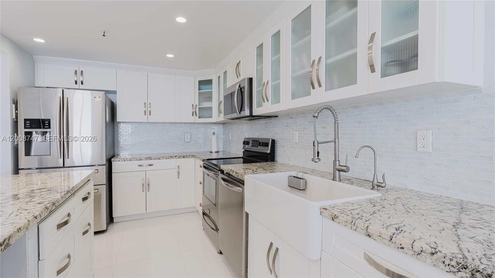 2625 Collins Ave # 803, Miami Beach FL 33140 — 64