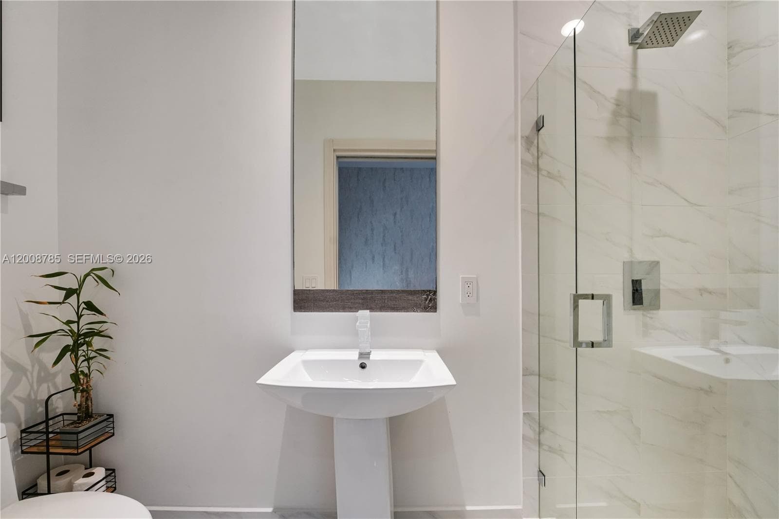 801 S Miami Ave # 5206, Miami FL 33130 — 6
