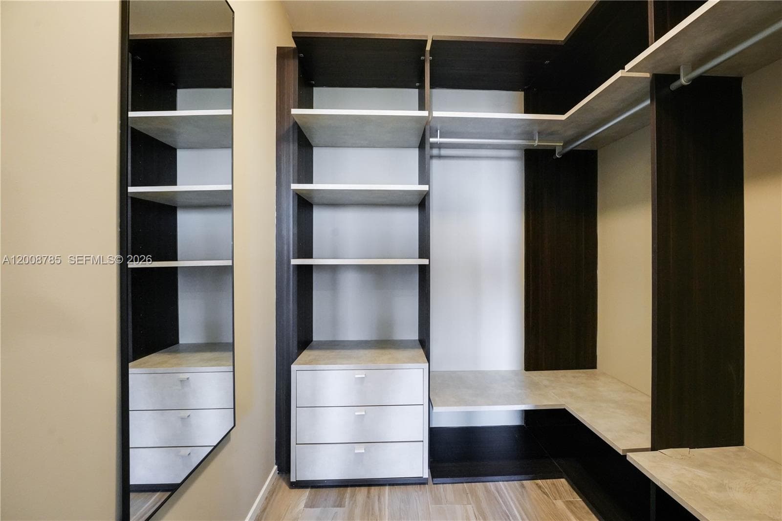 801 S Miami Ave # 5206, Miami FL 33130 — 22