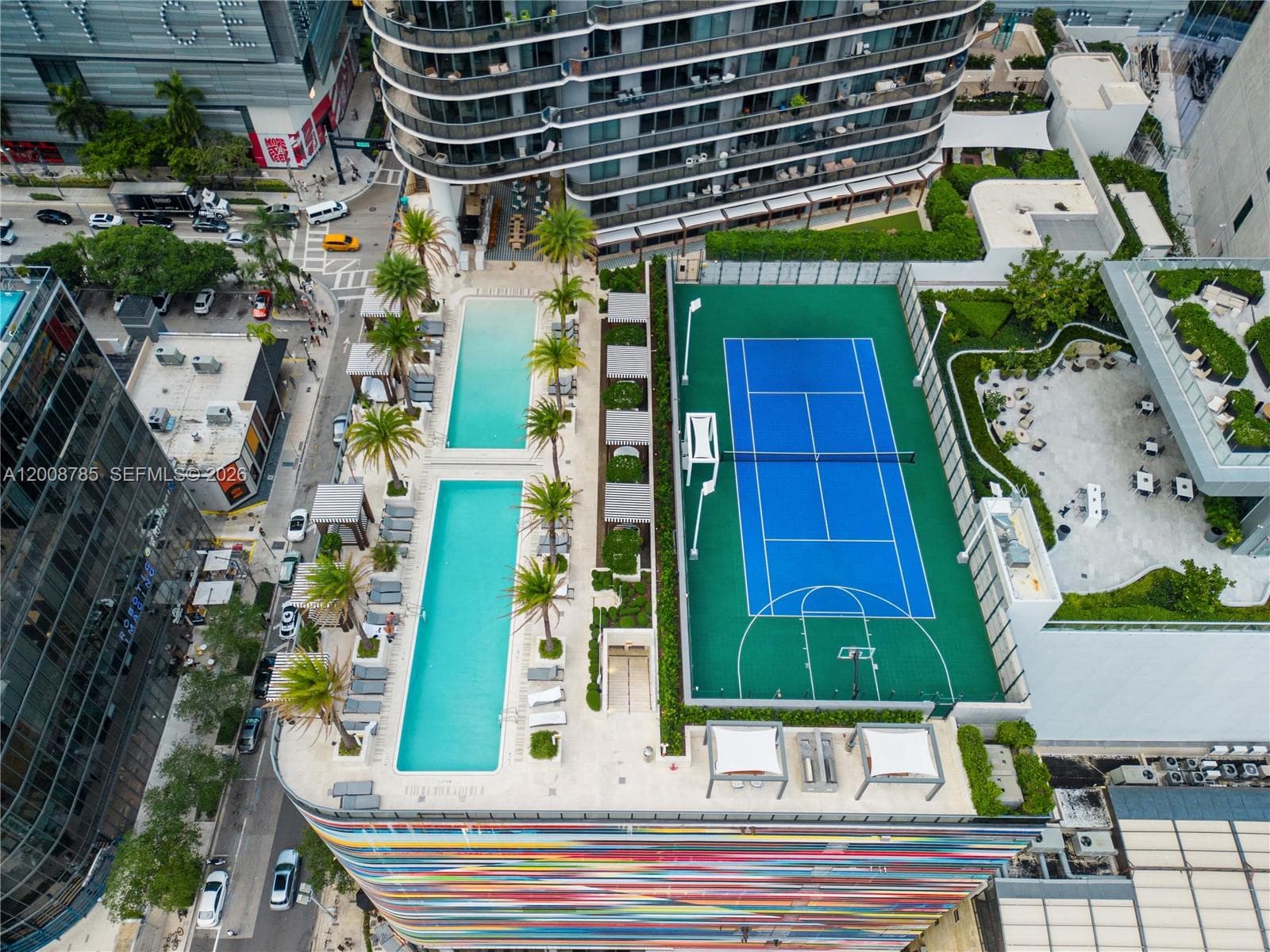 801 S Miami Ave # 5206, Miami FL 33130 — 32
