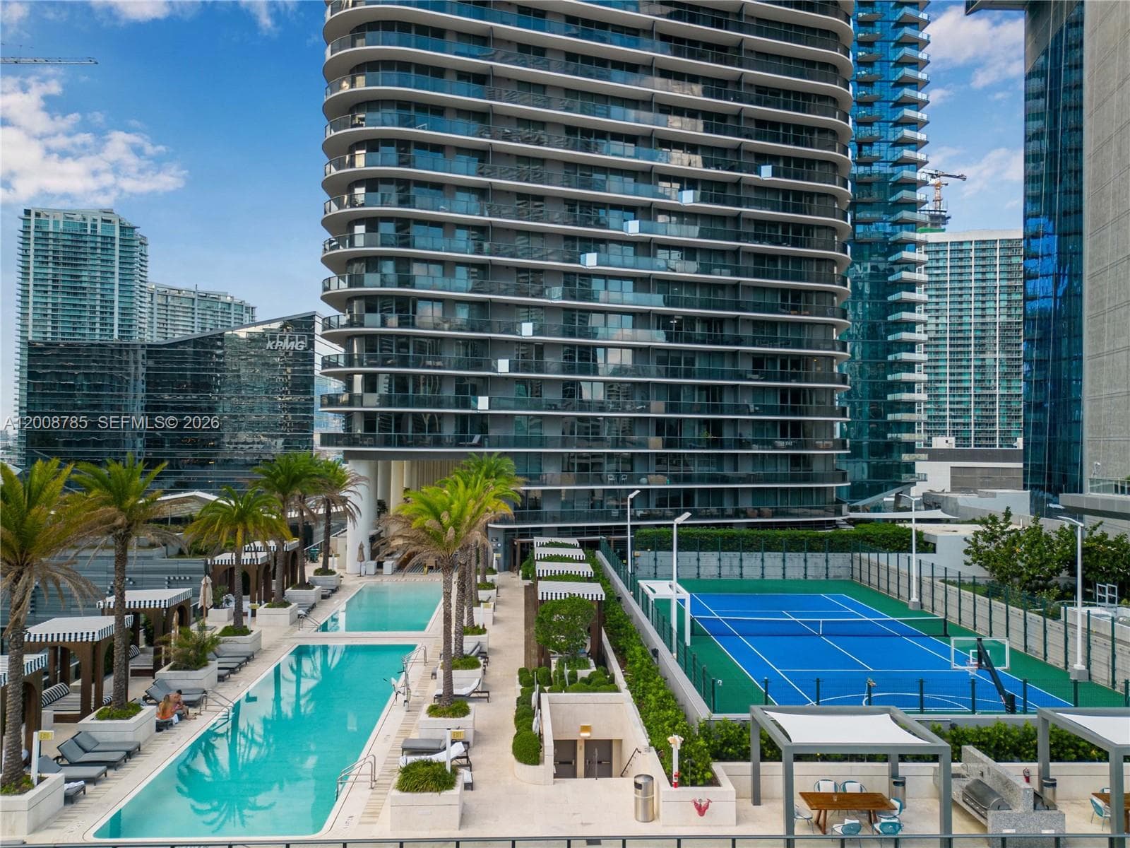 801 S Miami Ave # 5206, Miami FL 33130 — 34