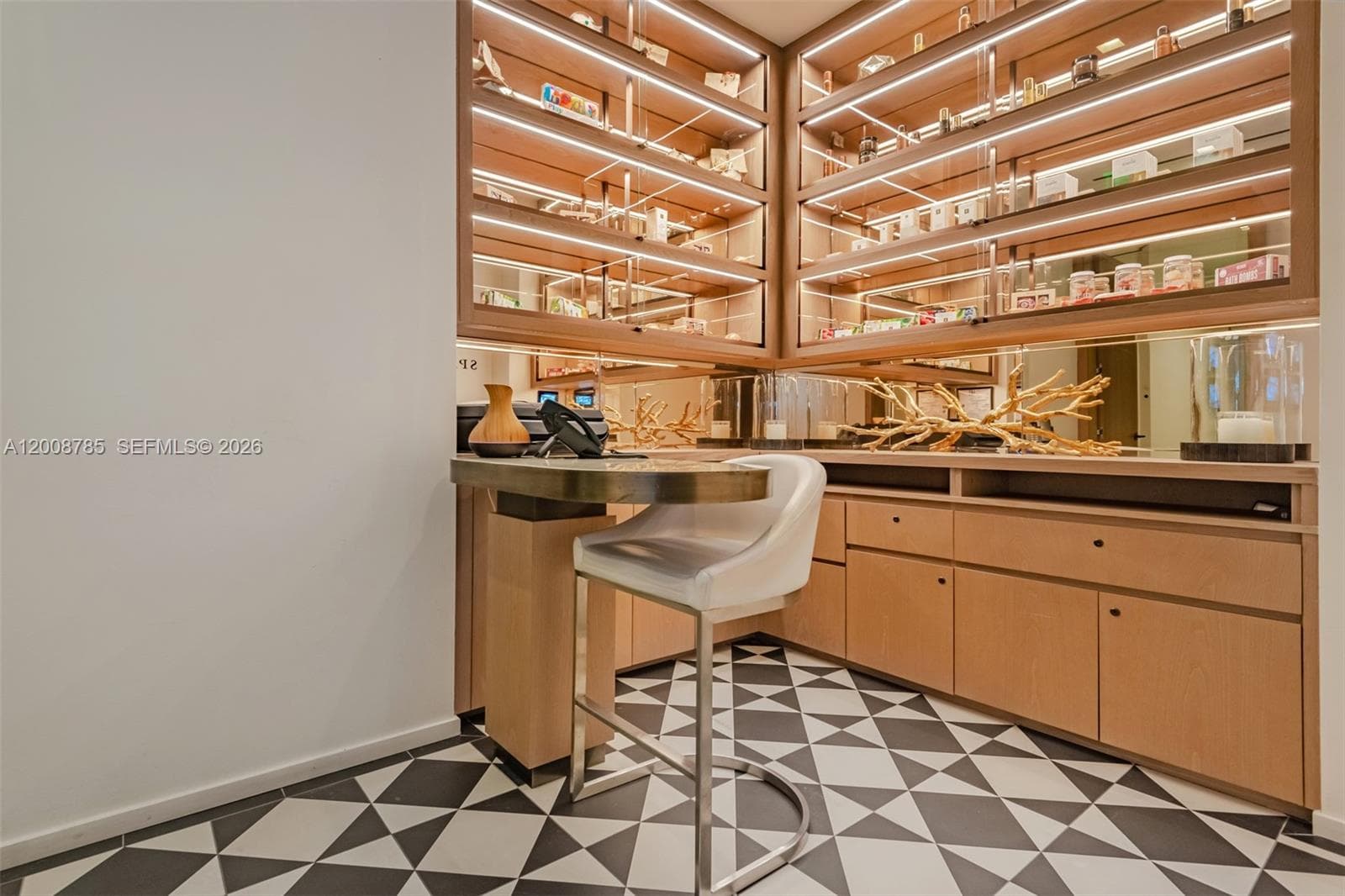 801 S Miami Ave # 5206, Miami FL 33130 — 45