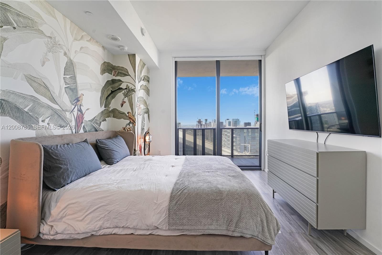 801 S Miami Ave # 5206, Miami FL 33130 — 15