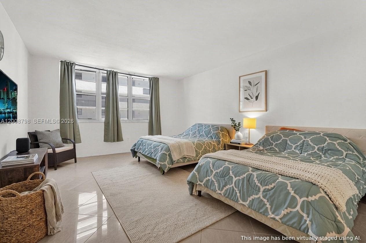 5825 Collins Ave # 2E, Miami Beach FL 33140 — 23
