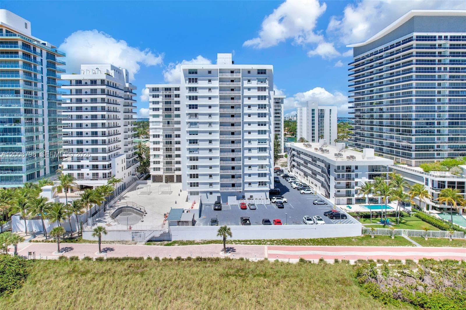 5825 Collins Ave # 2E, Miami Beach FL 33140 — 51