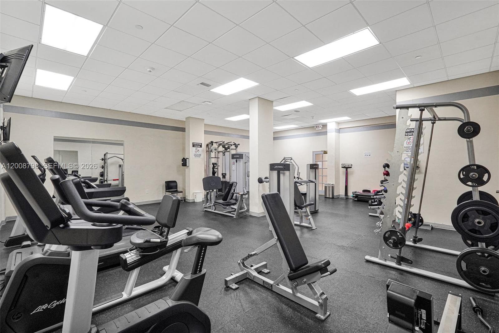 5825 Collins Ave # 2E, Miami Beach FL 33140 — 39