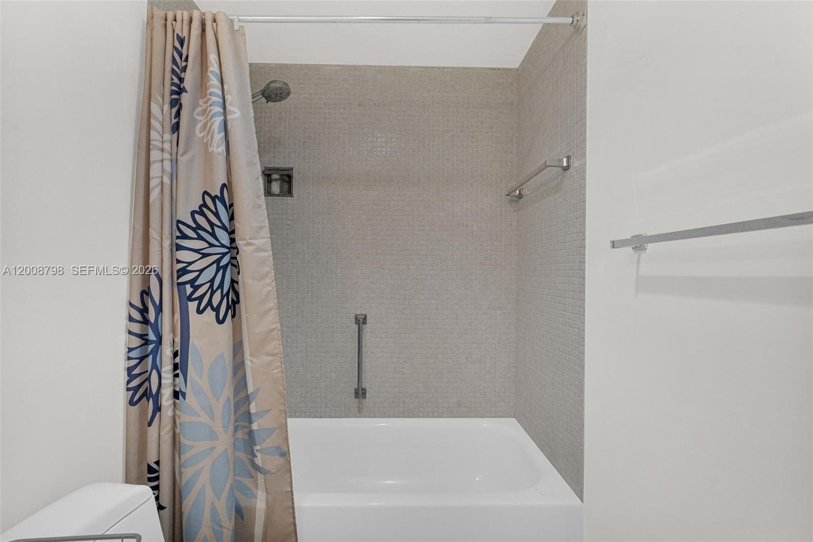 5825 Collins Ave # 2E, Miami Beach FL 33140 — 21