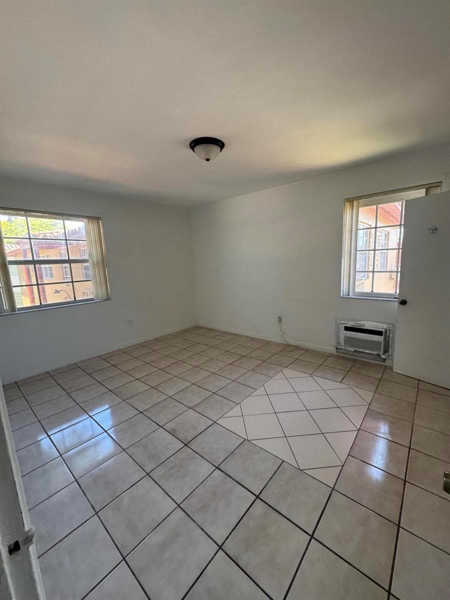 605 84th Street, Miami Beach FL 33141 — 17