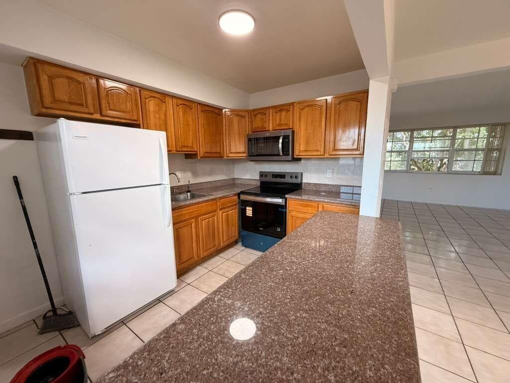 605 84th Street, Miami Beach FL 33141 — 5