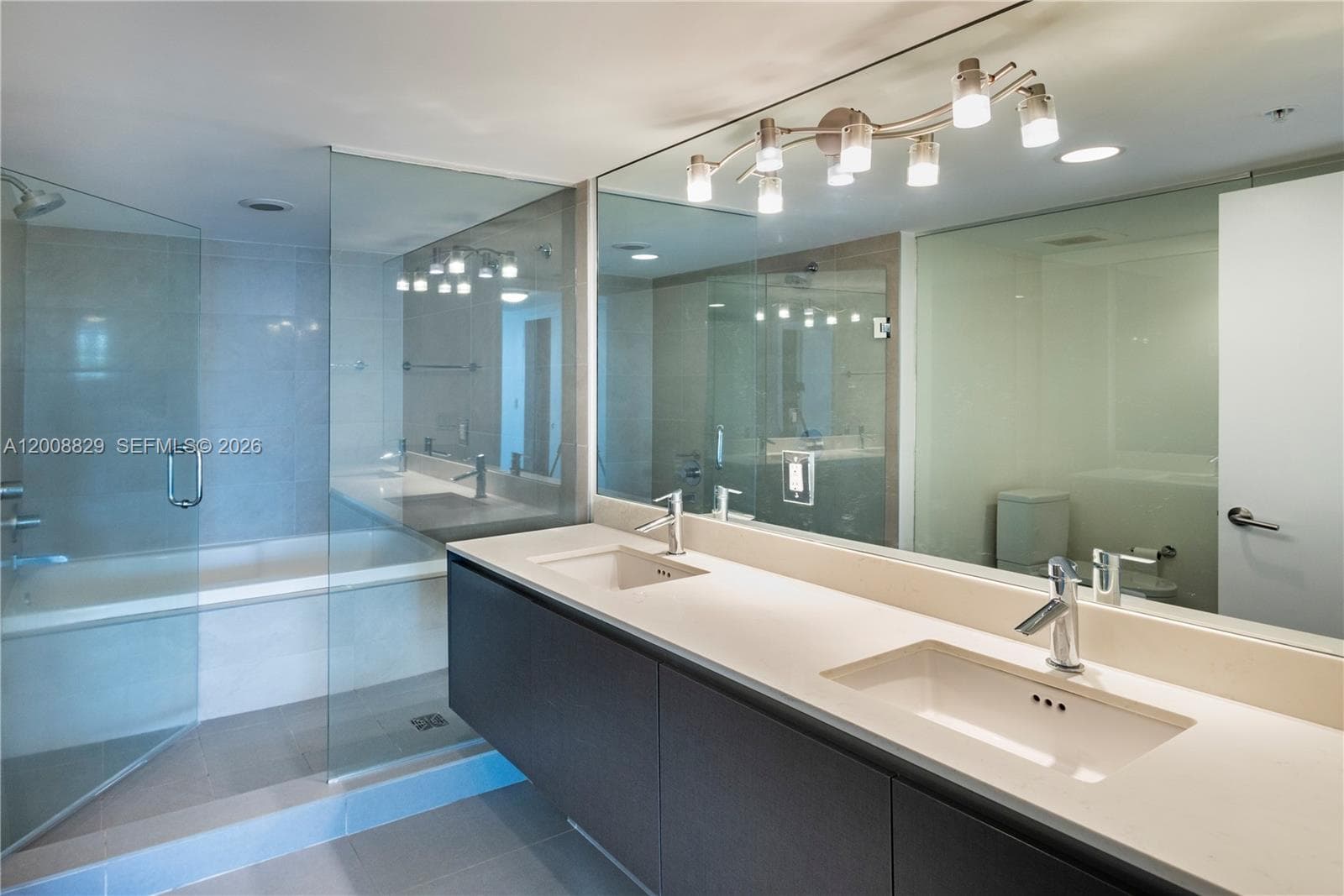 Amd Pl Of 2nd Ocean Front, Miami Beach, FL — 13