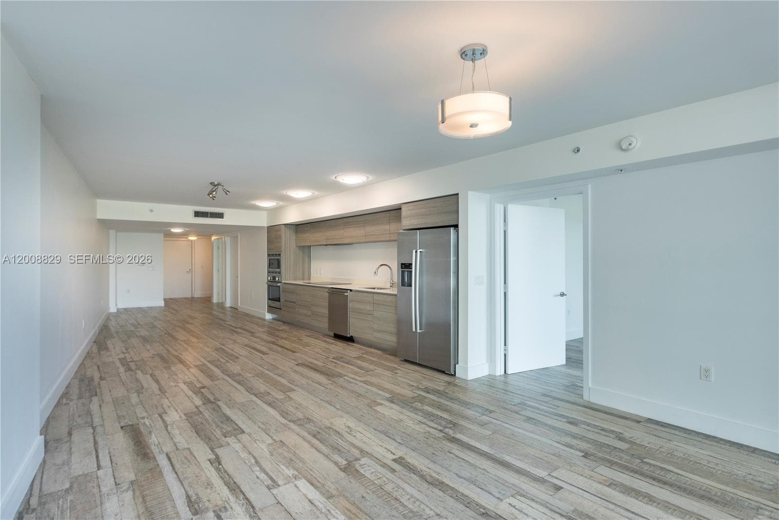Amd Pl Of 2nd Ocean Front, Miami Beach, FL — 10