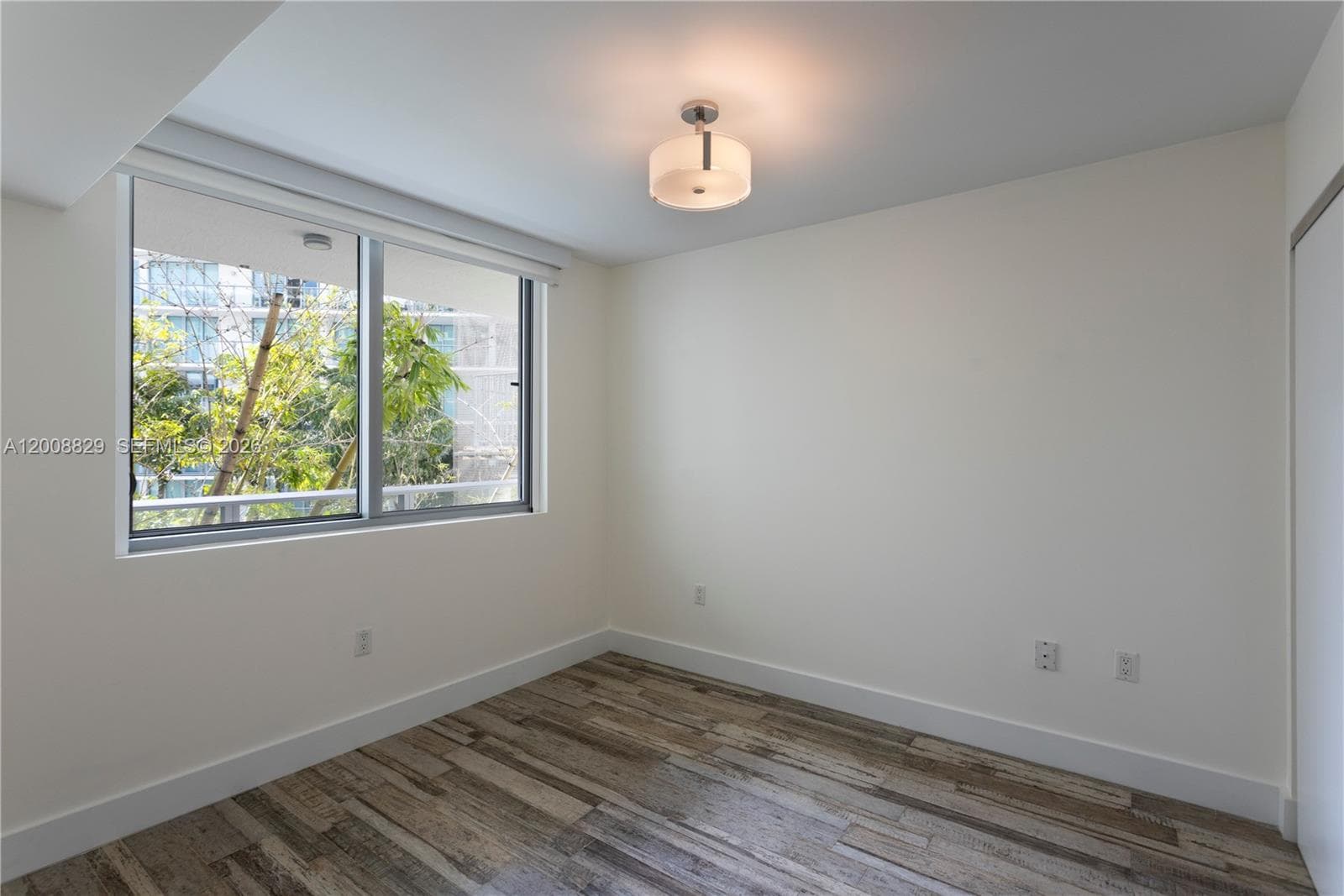 Amd Pl Of 2nd Ocean Front, Miami Beach, FL — 14