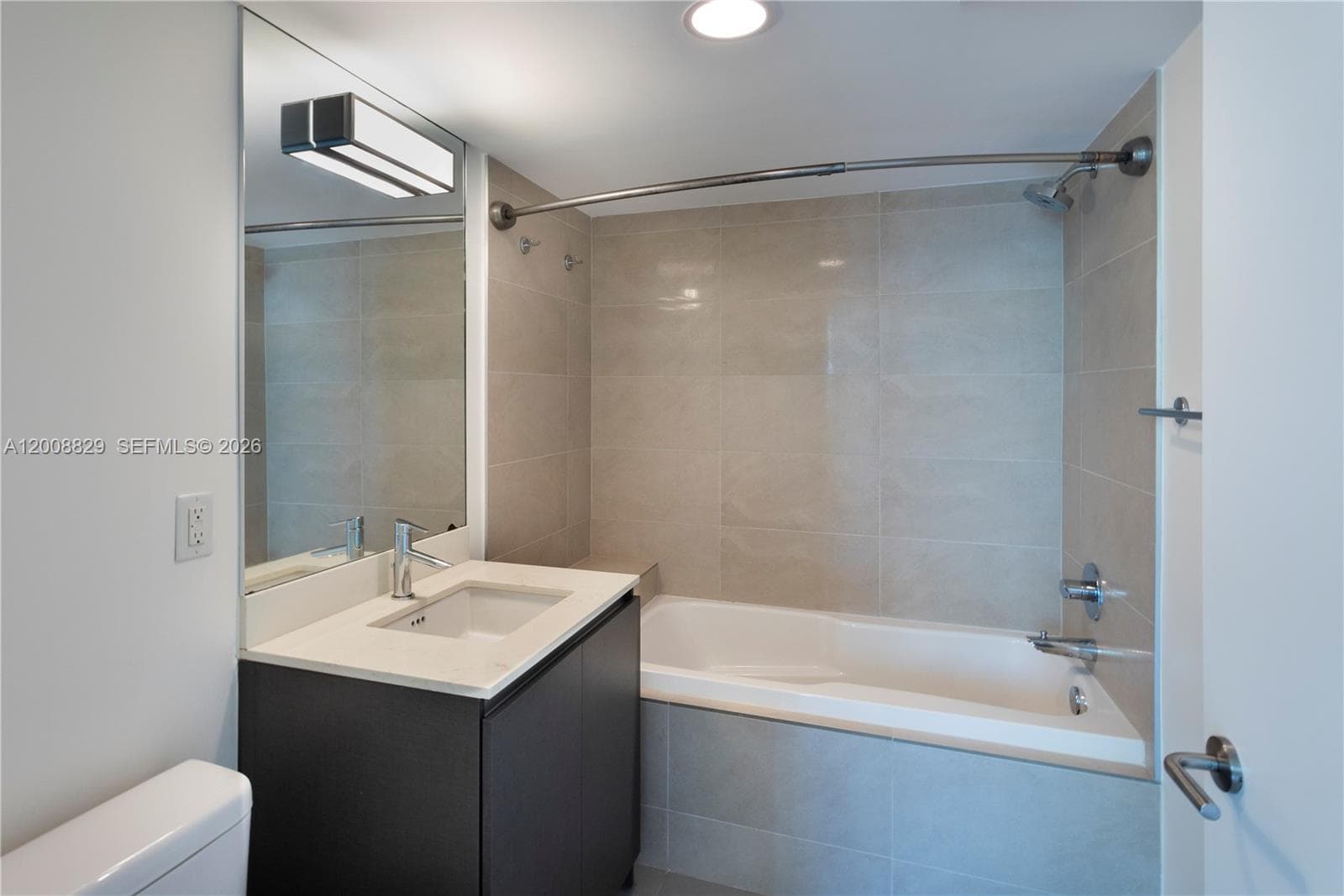Amd Pl Of 2nd Ocean Front, Miami Beach, FL — 15