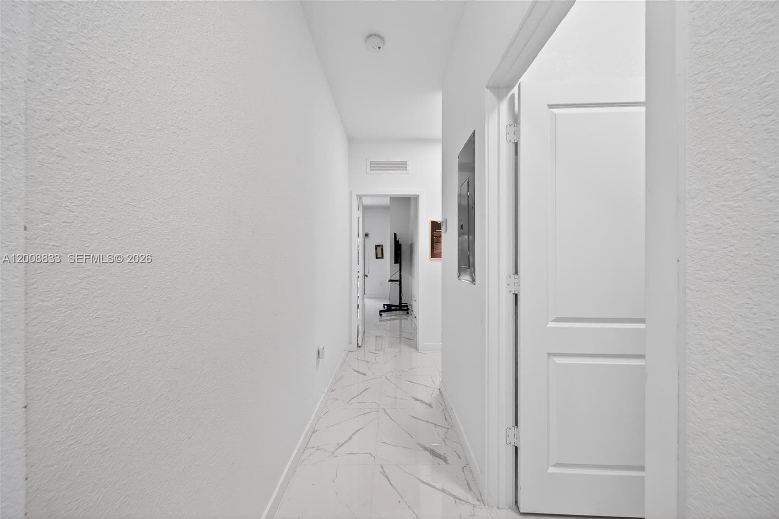 1864 NW 84th St, Miami FL 33147 — 22