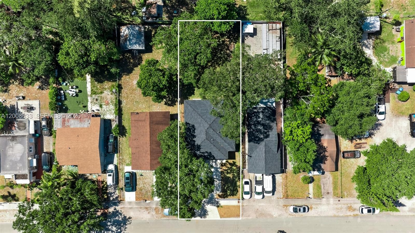 1864 NW 84th St, Miami FL 33147 — 30