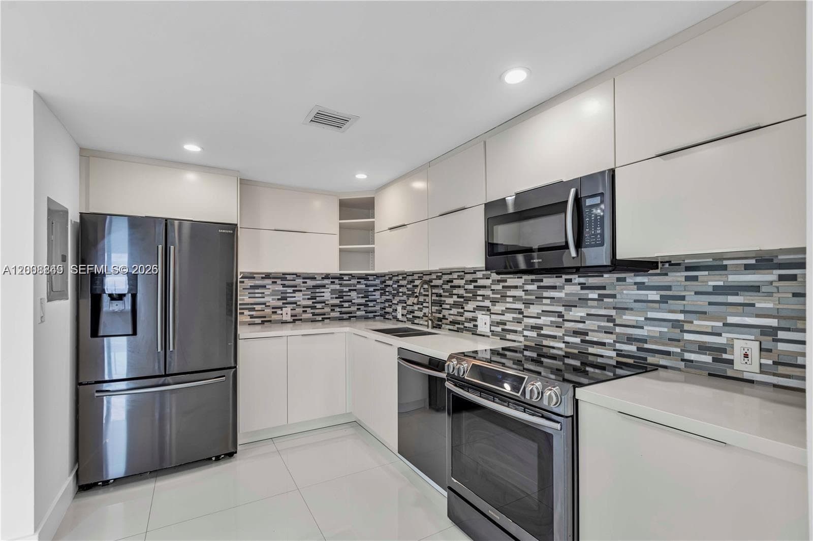 100 Bayview Dr # 508, Sunny Isles Beach FL 33160 — 2