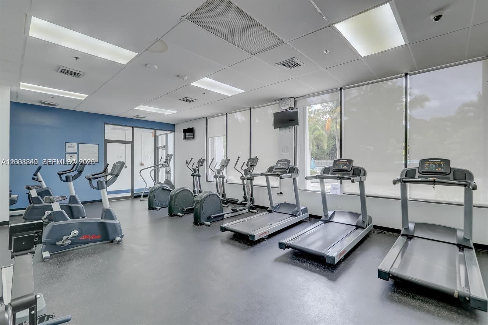100 Bayview Dr # 508, Sunny Isles Beach FL 33160 — 24