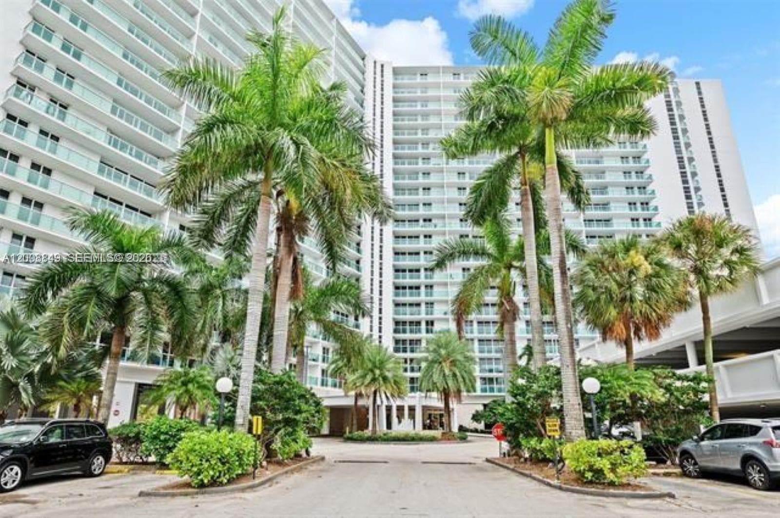 100 Bayview Dr # 508, Sunny Isles Beach FL 33160 — 35
