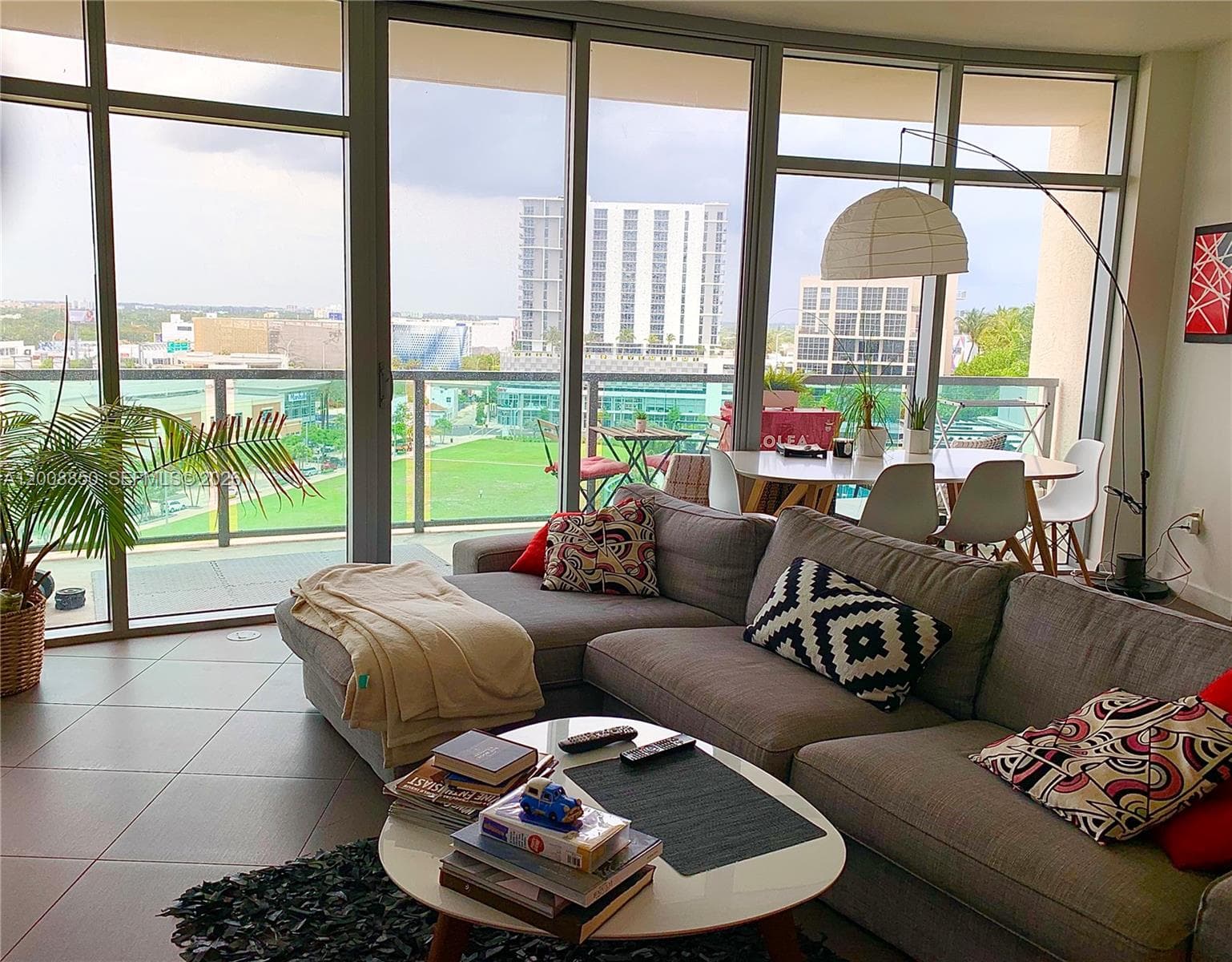 3301 NE 1st Ave # H0909, Miami FL 33137 — 14